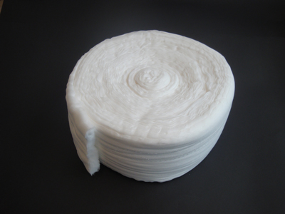 Absorbent wound dressings in roll